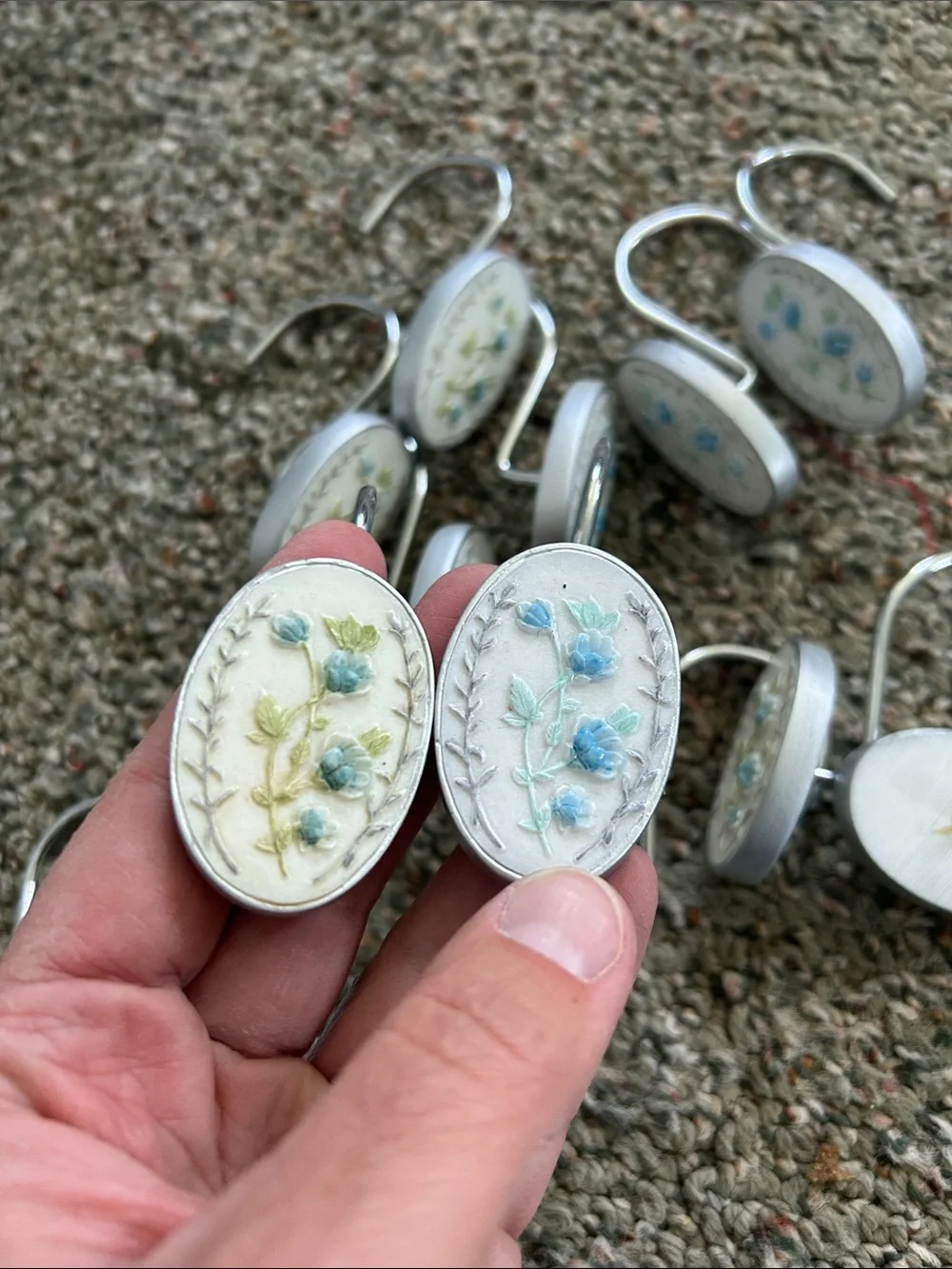 Vintage Floral Shower Curtain Hooks (24)